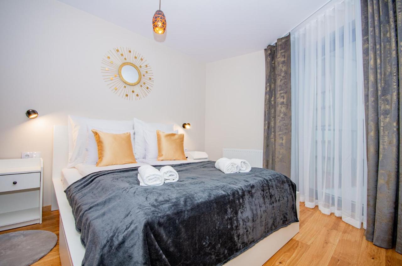 Inpoint Spacious Apartments Near Main Square & Kazimierz District Krasków Exterior foto
