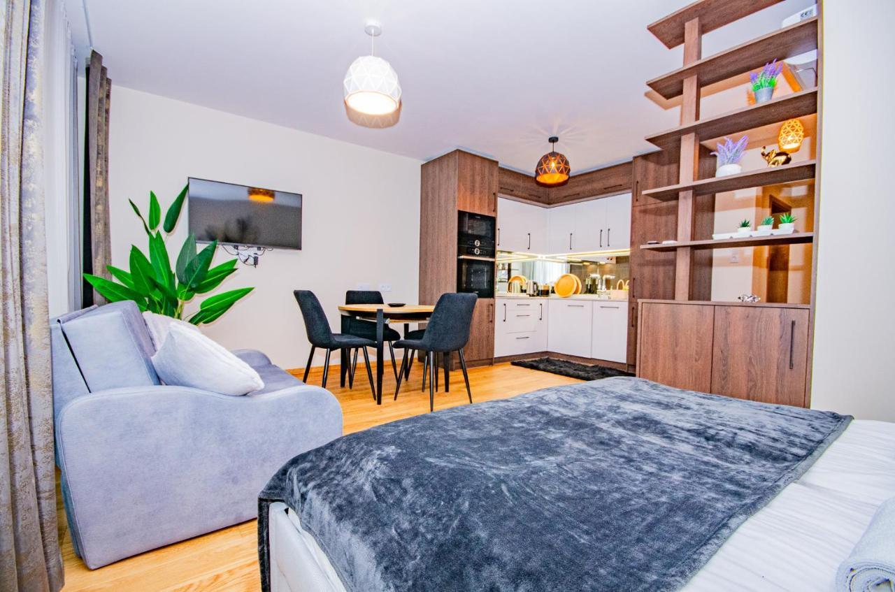 Inpoint Spacious Apartments Near Main Square & Kazimierz District Krasków Exterior foto